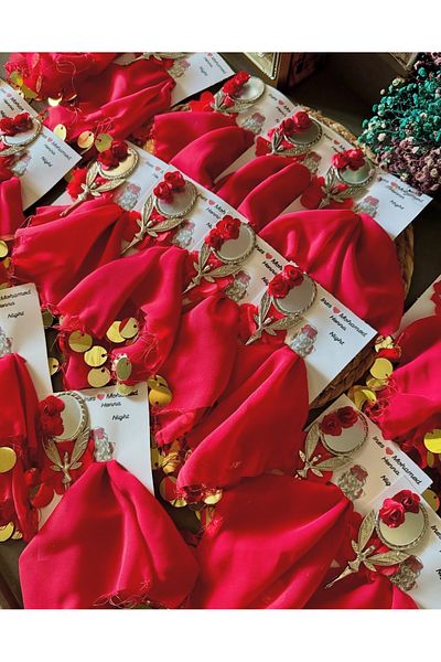 Larmina Decoration 25 قطعة من المرايا والمناديل المبللة للديكور