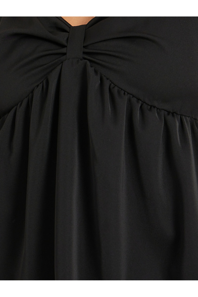 Styli Plus Size Solid Puff Sleeves Twist Front Top