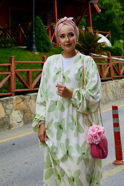 EBRUTESETTÜR Battal Size Half Button Patterned Dress