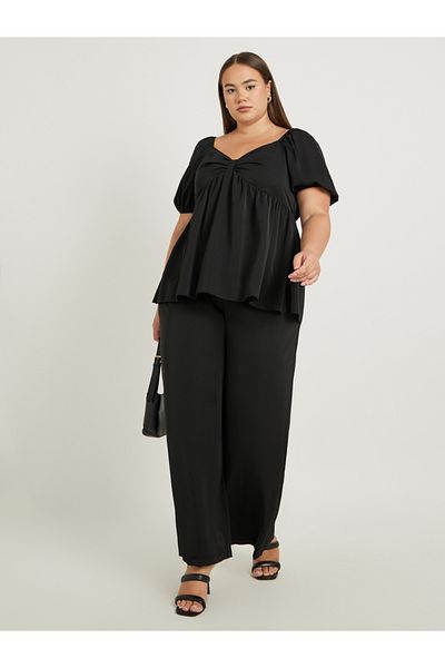 Styli Plus Size Solid Puff Sleeves Twist Front Top
