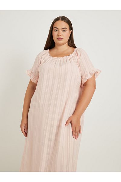 Styli Plus Size Circle Lace Broderie Trim Nightdress