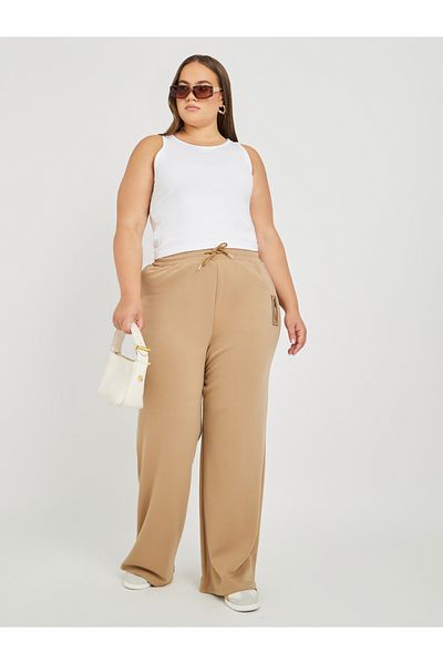 Styli Plus Size Solid Round Neck Tank