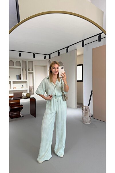 Sezgi Tekin Set cămașă și pantaloni cu dungi din voile mentă