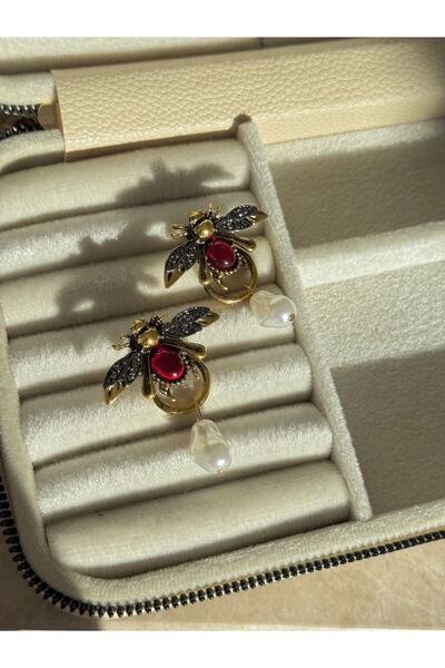 Trinidad İnci Detay Arı Küpe