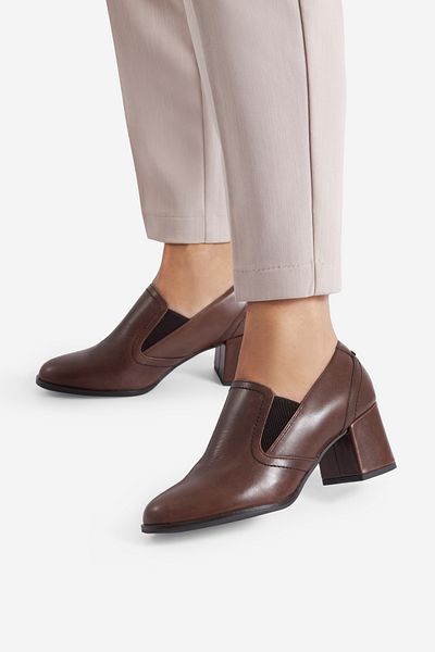 LASOCKI woman shoe 5905588857174 Brown