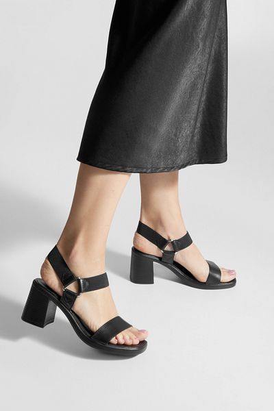 LASOCKI woman sandal 5905588654254 Black
