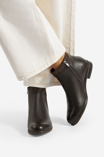 LASOCKI woman boot 5905588827955 Brown