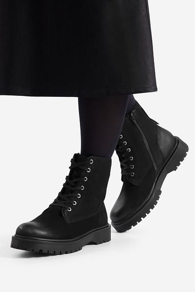 LASOCKI woman shoe 5905588910909 Black