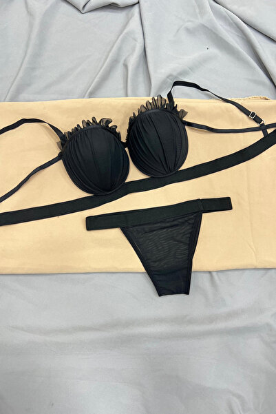 Secret Lace طقم ملابس داخلية برباط للنساء