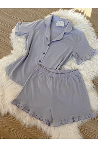 Pijamacs Açık Lila Pamuklu Kol ve Paça Fırfır Detaylı Kısa Kol Önden Düğmeli Şortlu Pijama Takımı