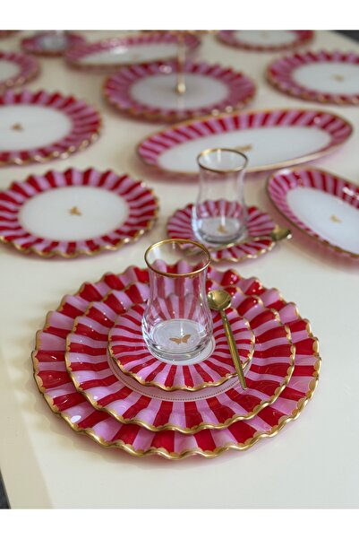 Hediye Köşkü Pembe Kelebekli 34 parça 6 Kişilik Kahvaltı ve Çay Seti