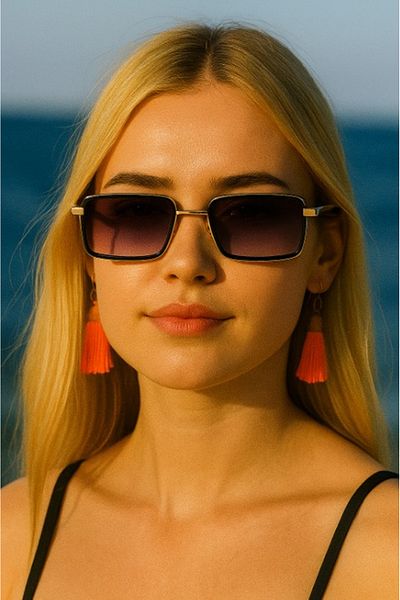Merand Black Framed Gold Detailed Rectangular Women's Sunglasses