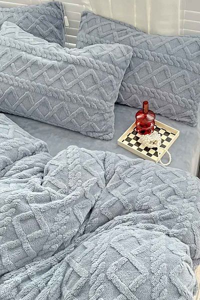 Decomia Home Chain Wellsoft Self Patterned Soft Double 3-Piece Bedspread Set (220X240+50X70 2 Pieces)
