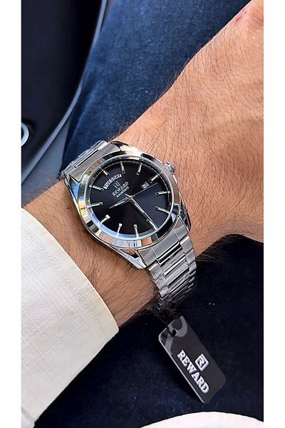 Reward Brand Wristwatch