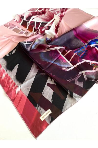 Pierre Cardin Eșarfă de mătase Tivil 8519438 - 991 47830 Model mixt de nurcă