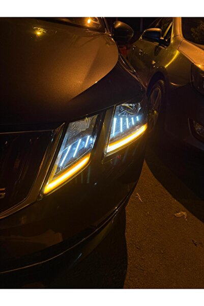 Skoda Octavia Far Sticker Set Turuncu