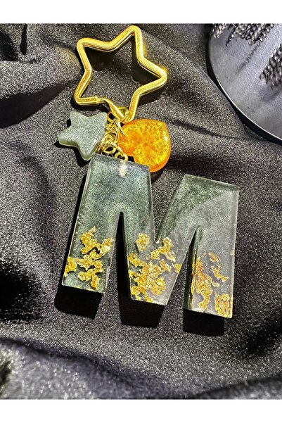 epoksiya M Letter Goldrenk Star Ring VIP مزين بأشكال إضافية من الإيبوكسي على شكل حرف مفتاح هدية سلسلة مفاتيح