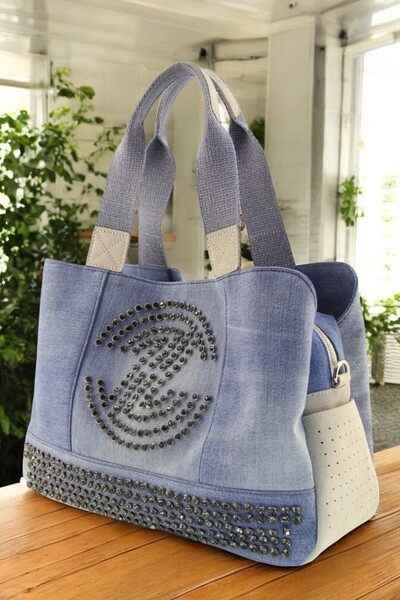 QUB CLUB Women's Casual Multi-Eye Postman Shoulder Genuine Leather Denim Bag