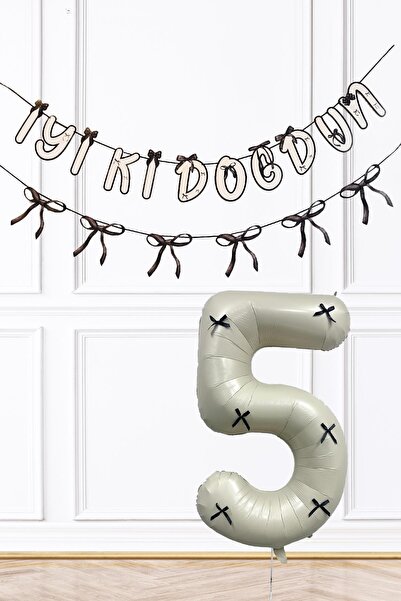 PEKSHOP Μαύρο Πανό με Φιόγκο και Σετ Μπαλονιών Γενεθλίων με Μπαλόνια Ετών