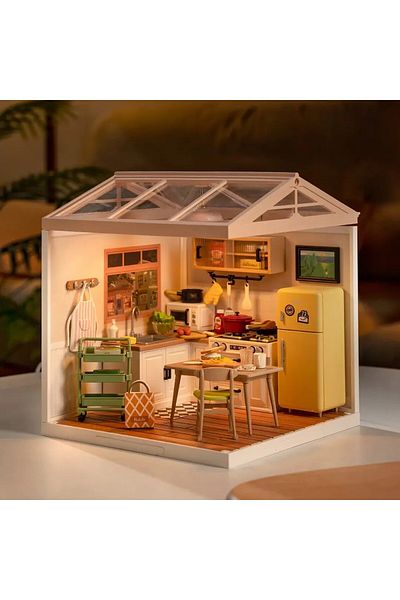 Robotime Vintage Kitchen - 3D Plastic Miniature House - 152 Pieces