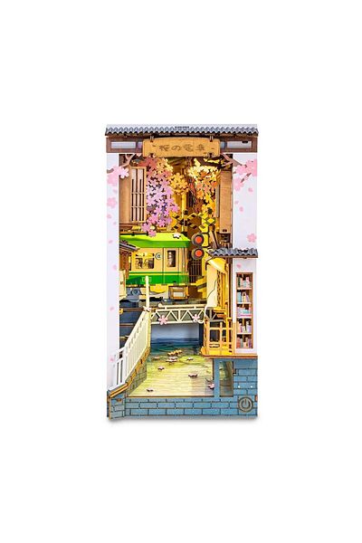 Robotime Sakura Densya - Library Diorama - Do It Yourself Kit - 340 Pieces