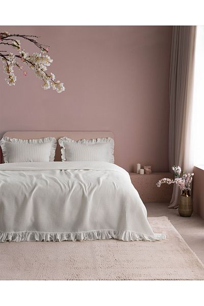 Madame Coco Fidelitas Double 100% Cotton Bedspread - White