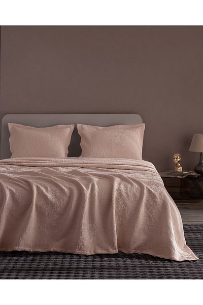 Madame Coco Labenne Double Bedspread - Powder