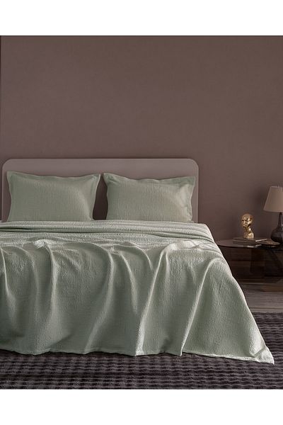Madame Coco Labenne Double Bedspread - Mint Green