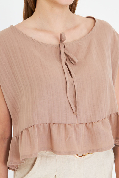 armonika Women's Light Mink Bat Sleeve Collar Tie-Up Skirt Ruffled Oversize Crop Blouse Arm-24Y001088