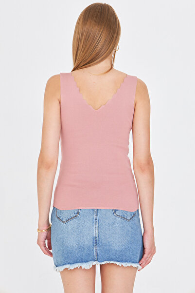 armonika Women's Dusty Rose Zigzag V Neck Camisole Blouse Arm-23Y069004