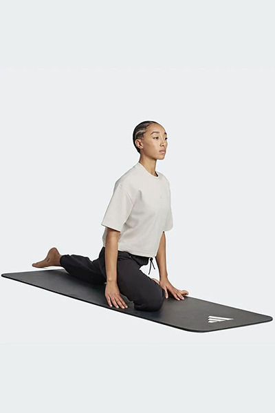 adidas Motion T-Shirt.