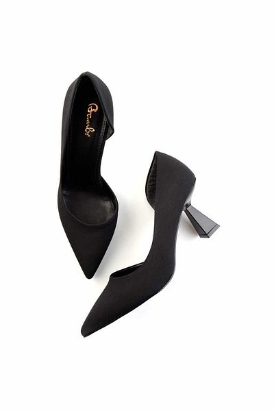 Bambi Matte Black Women's Classic Heeled Shoes K 01231360638