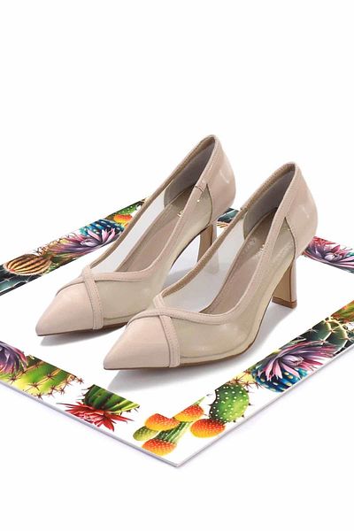 Bambi Beige Shiny Women's Classic Heeled Shoes K01188203438