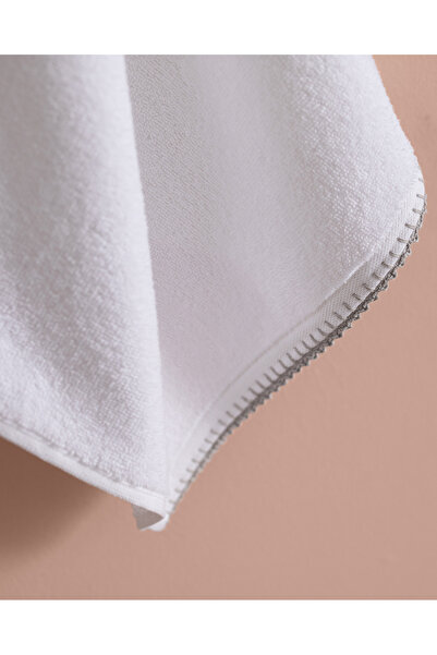 Madame Coco Aveline Crochet 100% Cotton Face Towel - White/Gray