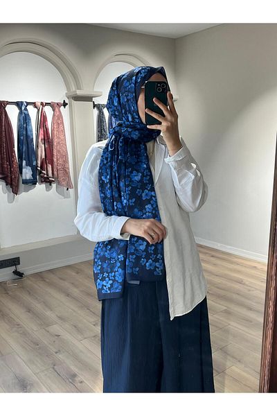 Merwiss Blom Pattern Soft Navy Blue Shawl