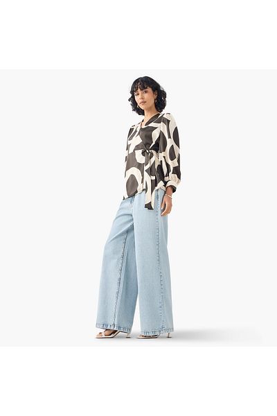 Iconic Iconic Printed V-neck Wrap Top with Long Sleeves and Tie-Up Detail