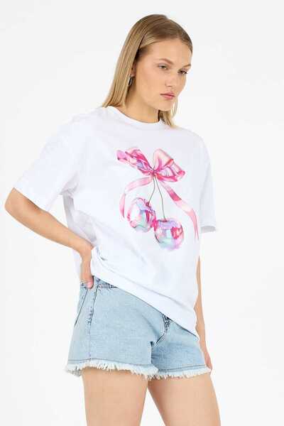 Vooya Fashion Fiyonk Kiraz Desen Baskılı Pamuklu Oversize Beyaz Kadın T-shirt