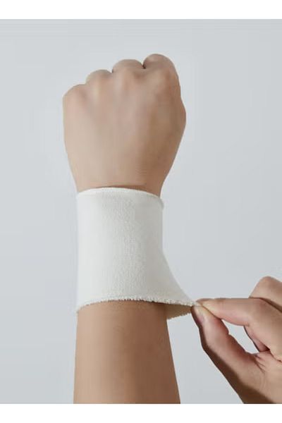 RJ RJ Men's Sports Wrist Wrap Superior Support High Absorbency and Ultimate Comfort During Workouts