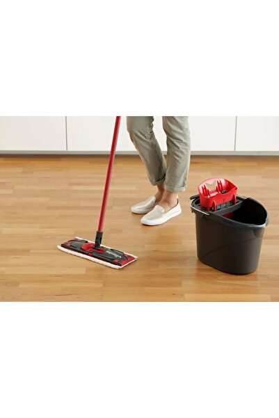 Vileda Ultramax XL flat mop + bucket set