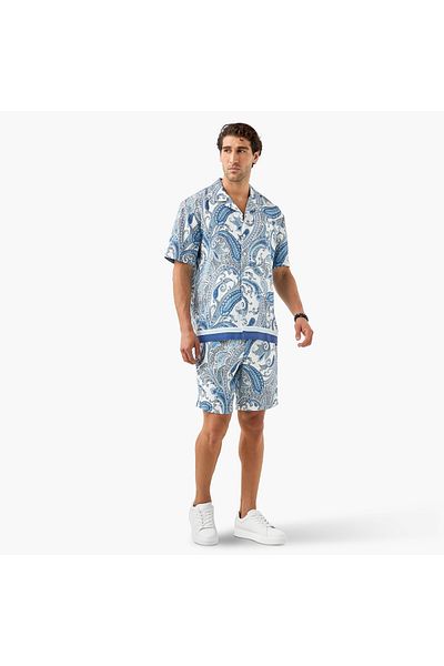 Iconic Paisley Print Shorts with Drawstring Closure and Pockets