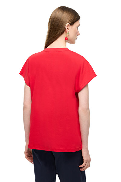 Perspective Makis Red Color Comfortable Fit Crew Neck Low Sleeve T-Shirt