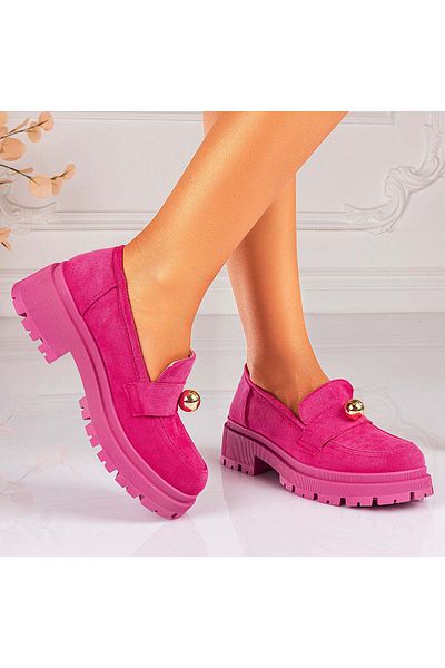 Lush Fashion Women's Suede Loafers