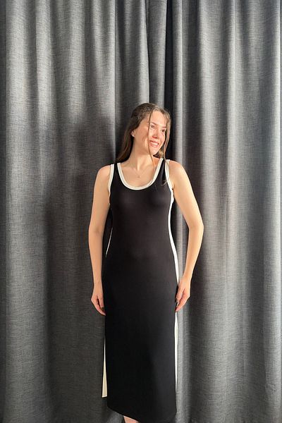 Sorridi Modal Dress with U-Neck Side Stripe and Slit