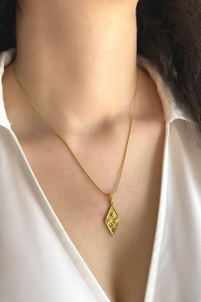 DEMOKAN Women's Steel Necklace Angled Drop Plate Day Anniversary Necklace