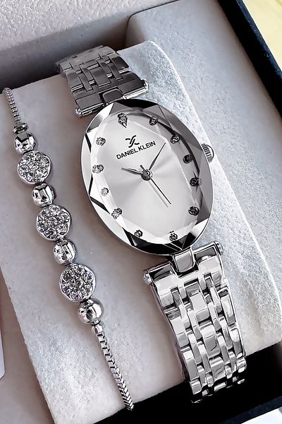Daniel Klein Oval Case Cutout Glass Waterproof Women Wristwatch Gumus Color Steel Cord Gift Bracelet Dkby2034C8