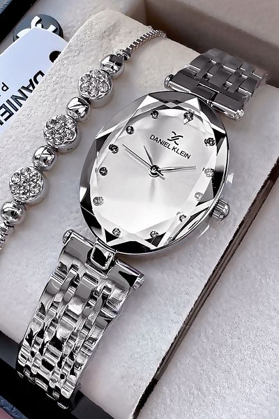 Daniel Klein Oval Case Cutout Glass Waterproof Women Wristwatch Gumus Color Steel Cord Gift Bracelet Dkby2034C8