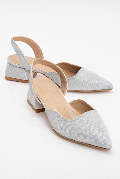 CCWAY AYAKKABI صندل نسائي بكعب فضي لامع