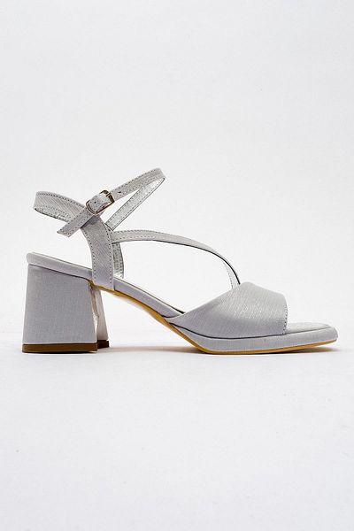 CCWAY AYAKKABI Woman's cross strap heeled sandal silver satin