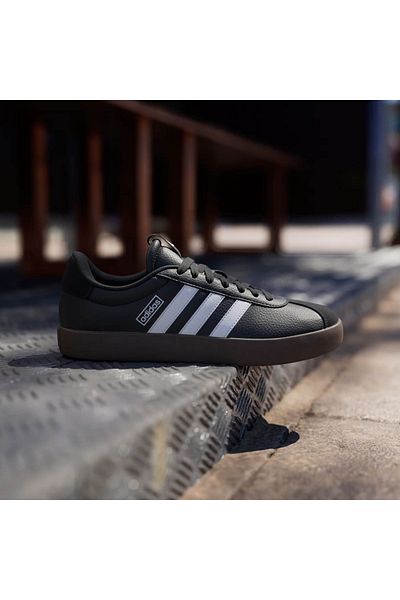 adidas Dámská sportovní obuv Vl Court 3.0 Black White Id8796