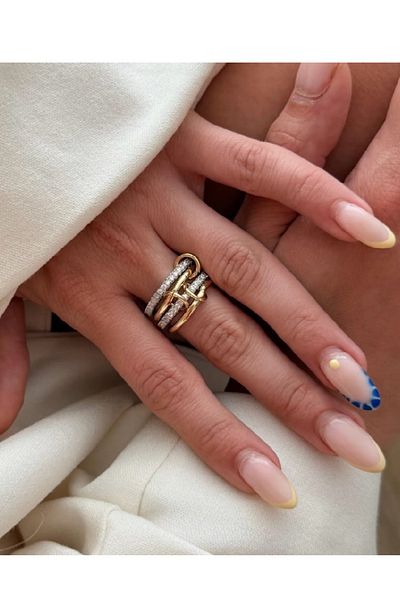 gaila design Adjustable Multi Spinelli Ring with Four Rings Look